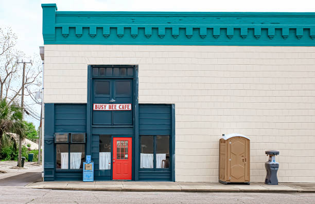 Best Porta potty delivery and setup  in Lowell, AR